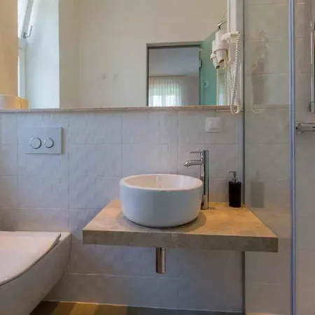 Apartamento In 39092 Crikvenica