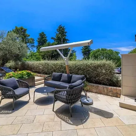 Apartman In 39092 Crikvenica